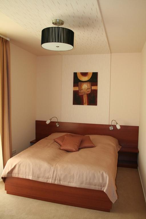 Birdland Villapark Golf View Bük Kamer foto